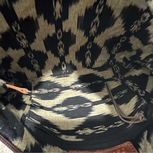 Fringe Hill - Picture 3 of 3